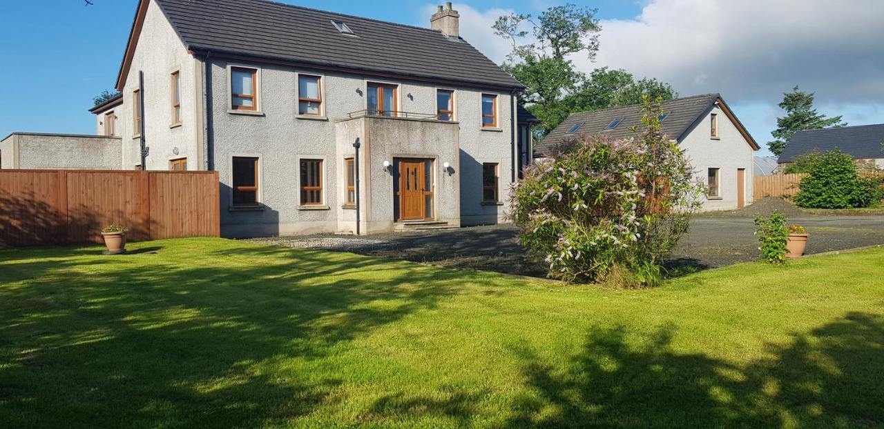 Maghernahar House B&B Ballycastle Exterior photo